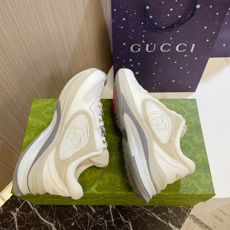 Gucci Shoe 